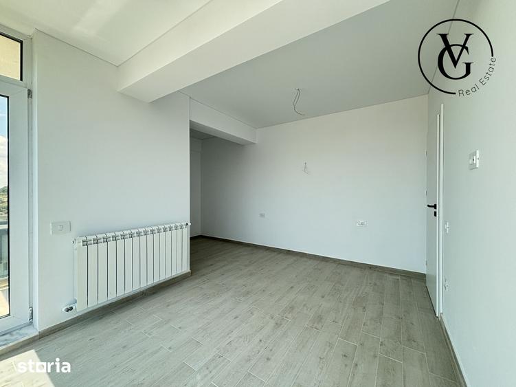 Apartament cu 3 camere semidecomandat în Nord