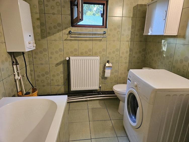 Casă cu 4 camere cu Teren 1000 Mp în Odobești
