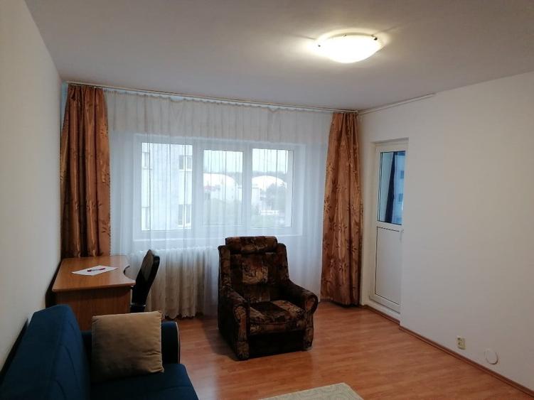 Apartament cu 2 camere decomandat în Aviației