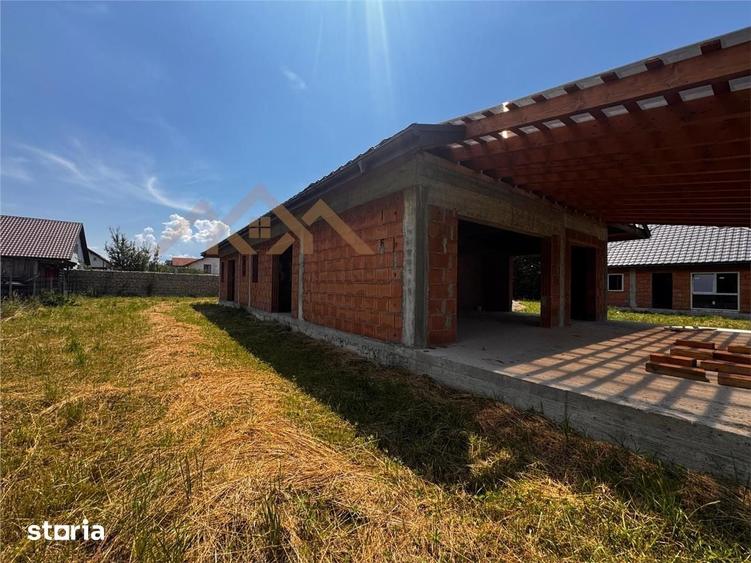 Casă cu 4 camere cu Teren 630 Mp în Central