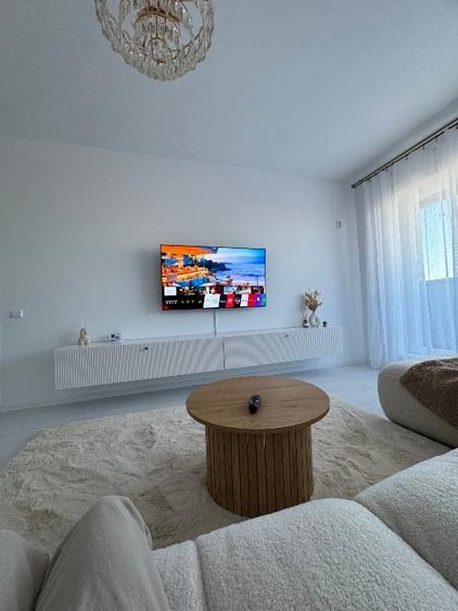Apartament cu 2 camere decomandat, mobilat în Theodor Pallady