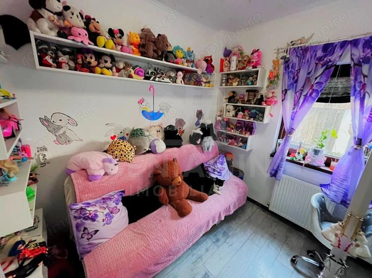 Apartament cu 2 camere semidecomandat în Sânpetru