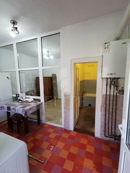 Casă cu 2 camere cu Canalizare în Iris