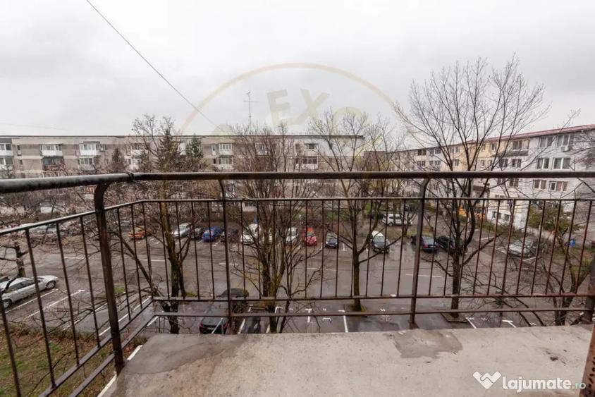 Apartament cu 3 camere decomandat în Războieni