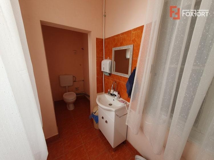 Apartament cu 4 camere decomandat în Fabric