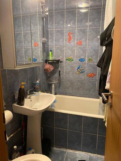 Apartament cu 3 camere decomandat în Șelimbăr