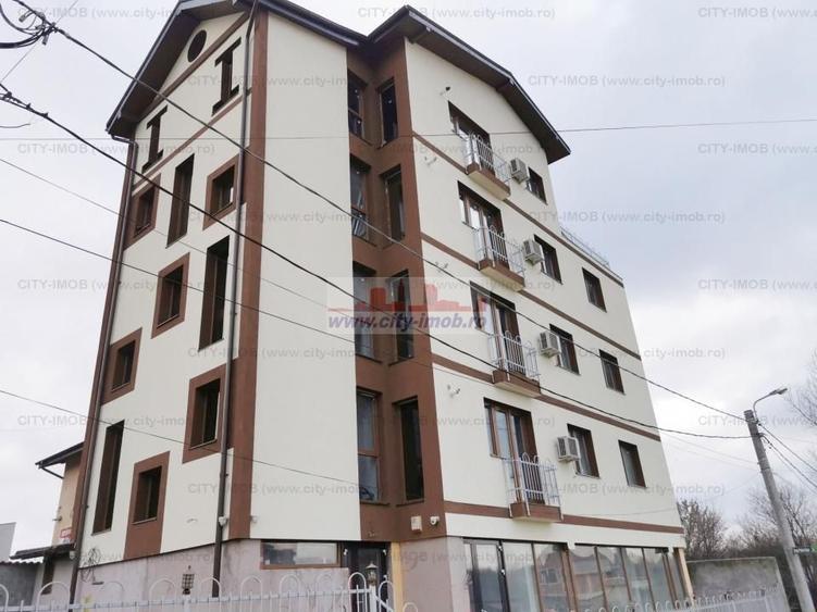 Casă individuală cu 15 camere decomandat cu Canalizare în Colentina