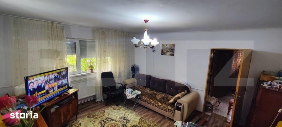 Apartament cu 2 camere semidecomandat în Micro 4