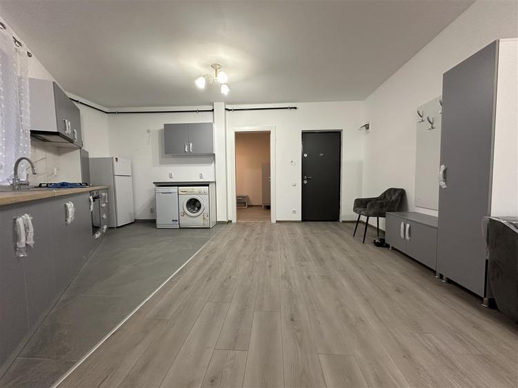 Apartament cu 3 camere în Florești