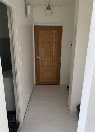 Garsonieră decomandată în Mihai Bravu