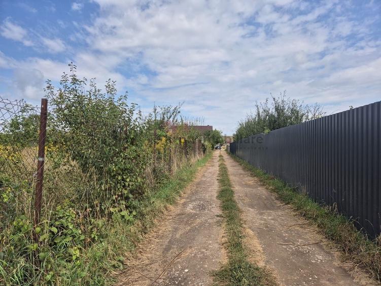 Teren Construcții intravilan de 650 mp, în Sânpetru