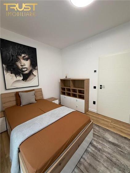 Casă cu 3 camere cu Teren 300 Mp în Sub Coastă