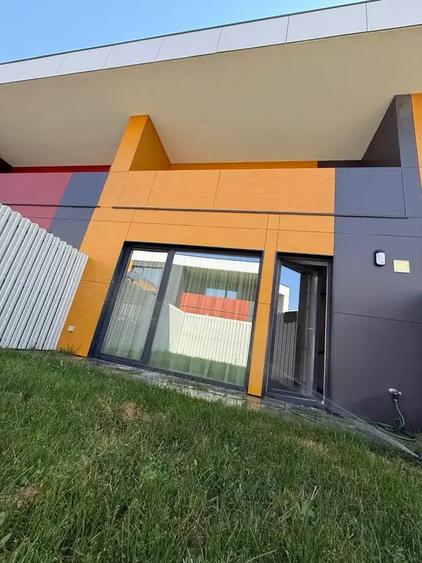 Duplex cu 2 camere cu Canalizare în Exterior Sud