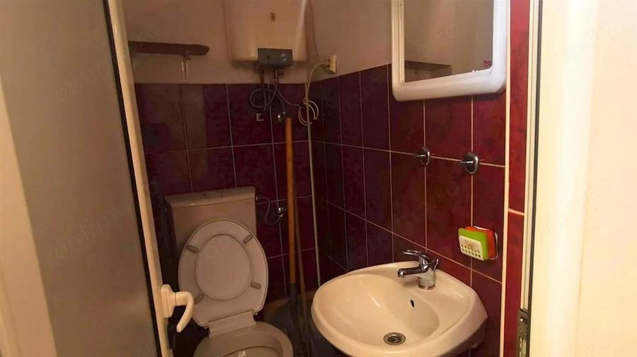 Spațiu comercial, de 92 mp, în Căzănești (Râmnicu Vâlcea)