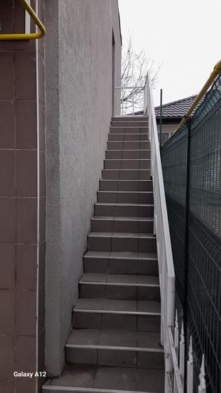 Casă cu 2 camere în Central