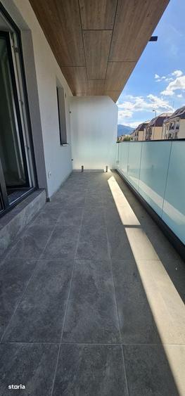 Garsoniera de vanzare noua cu balcon mare Tractorul, Brasov - 12