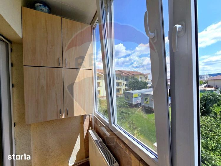 Apartament cu 3 camere de vanzare, parcare ?esul de Sus, Flore?ti - 4