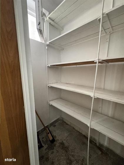 Apartament cu 3 camere decomandat în Deve