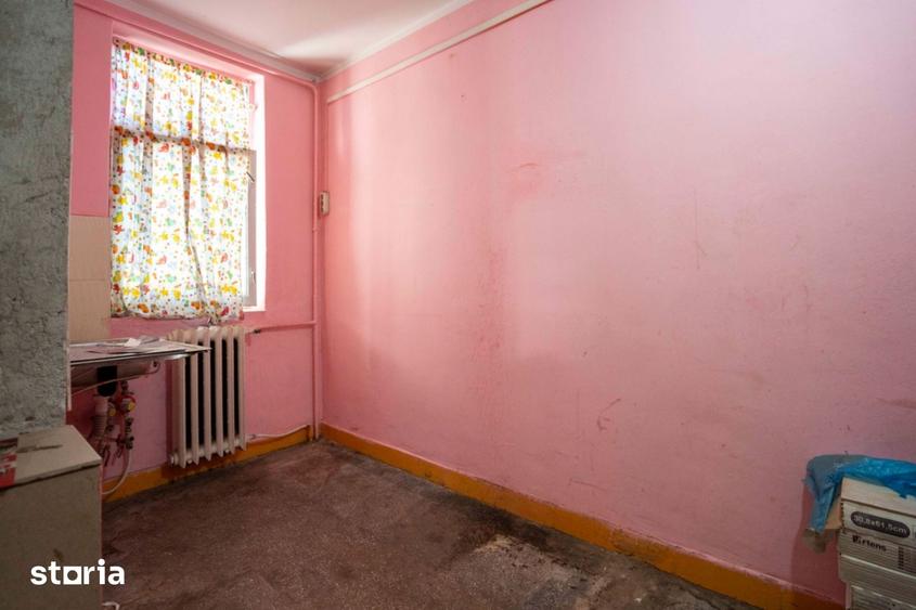 Apartament cu 2 camere decomandat în Central