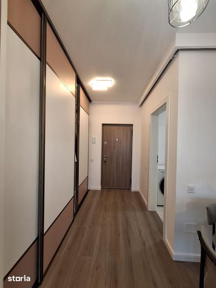 Apartament cu 2 camere semidecomandat în Florești