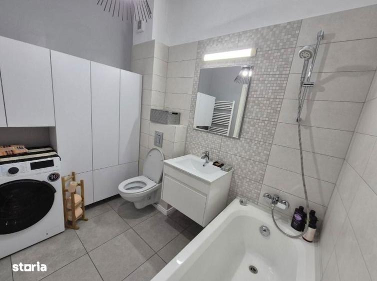 Garsonieră decomandată în Joița