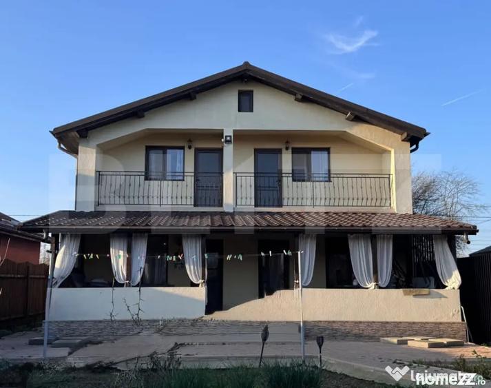 Casă cu 5 camere cu Teren 600 Mp în Răcari