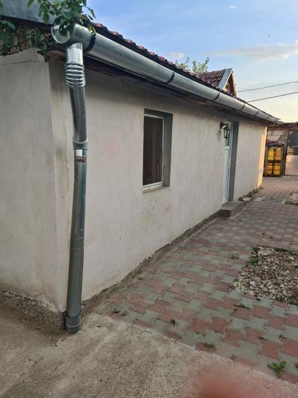 Casă cu 4 camere în Cermei