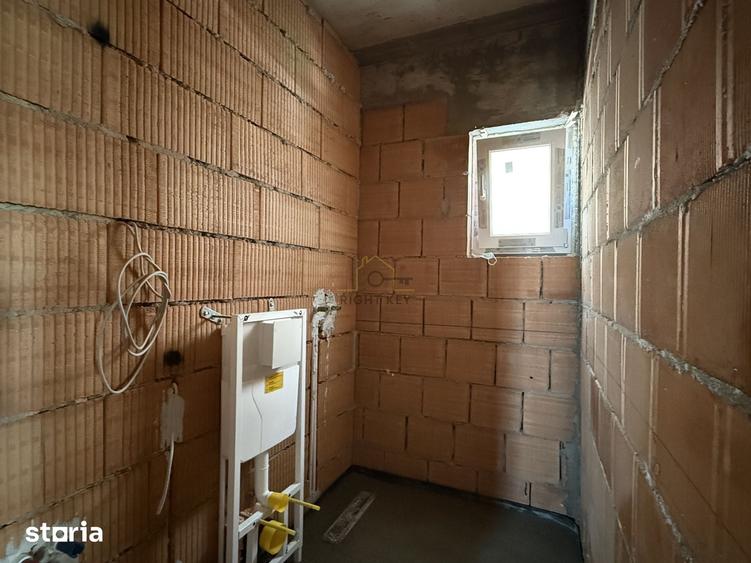 Casă cu 5 camere cu Teren 300 Mp în Ciorogârla