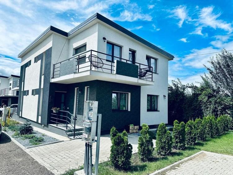Casă cu 4 camere în Șcheia