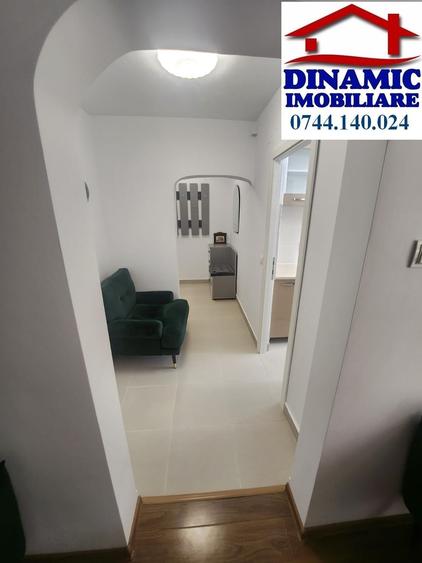Apartament cu 2 camere, mobilat în Central
