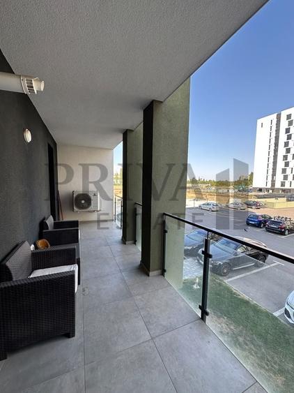 Apartament cu 2 camere semidecomandat, mobilat în Torontalului