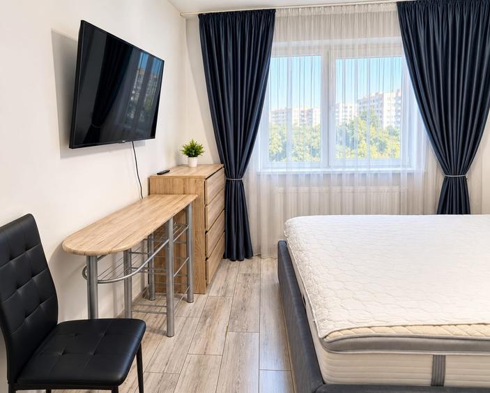 Apartament cu 2 camere decomandat, mobilat în Tomis Nord