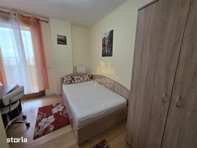Apartament cu 3 camere decomandat în Circumvalațiunii