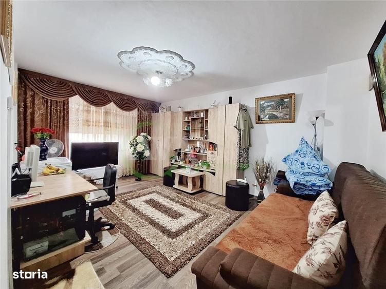 Apartament cu 2 camere decomandat în Central