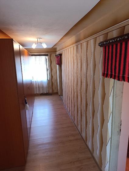 Casă individuală cu 5 camere cu Teren 830 Mp în Maglavit
