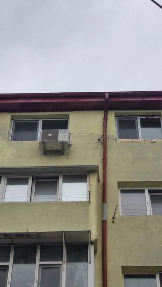 Garsonieră decomandată în Sud