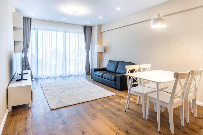 Apartament în bloc nou lângă Piața Victoriei,loc de parcare inclus - 1