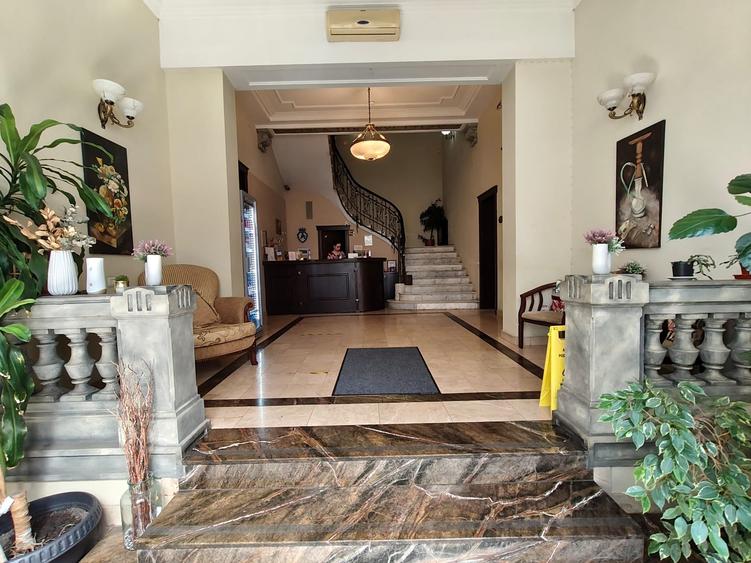 Spațiu comercial, de 26 mp, în P-ța Amzei