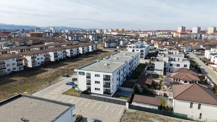 Apartament cu 3 camere decomandat în Ștefan cel Mare