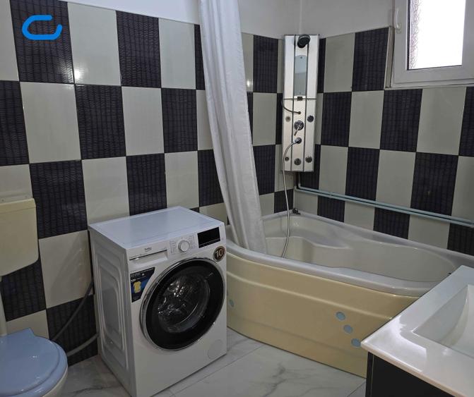 Apartament cu 2 camere decomandat în Teilor