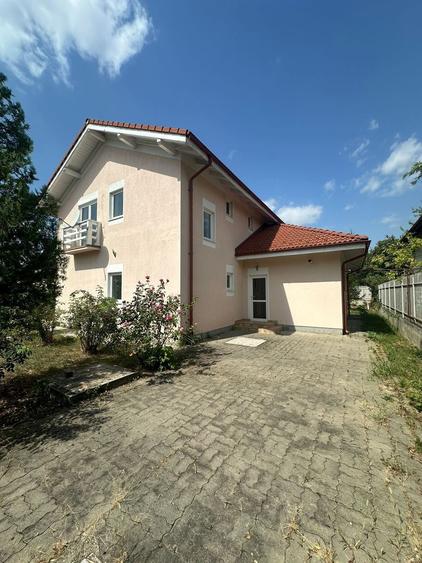 Casă individuală cu 5 camere cu Canalizare în Corbeanca