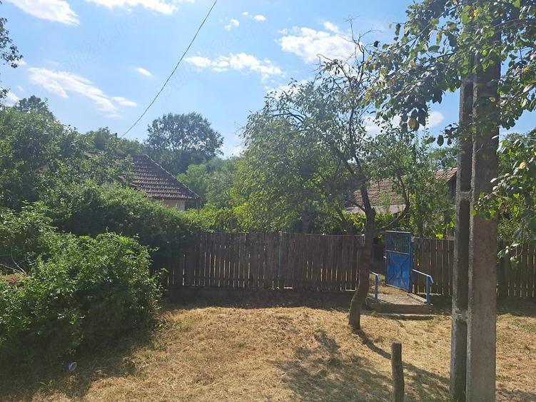 Casă cu 3 camere cu Teren 2850 Mp în Stângăceaua