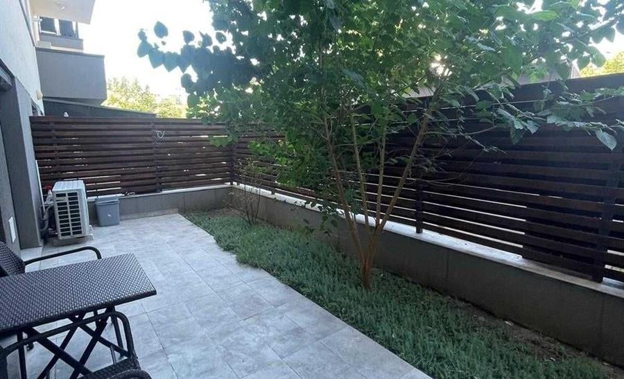 Apartament cu 2 camere semidecomandat în Domenii