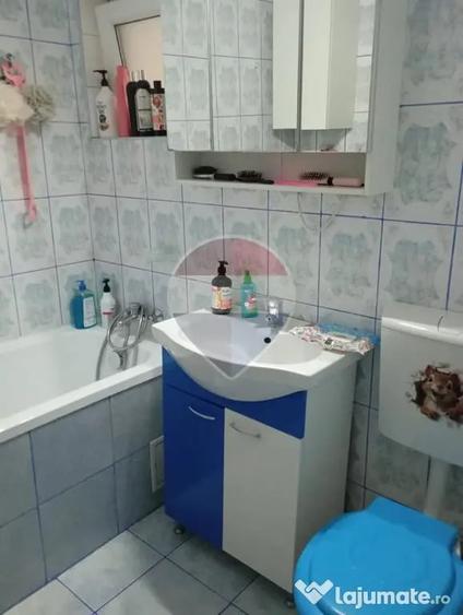 Apartament cu 2 camere decomandat în Veteranilor