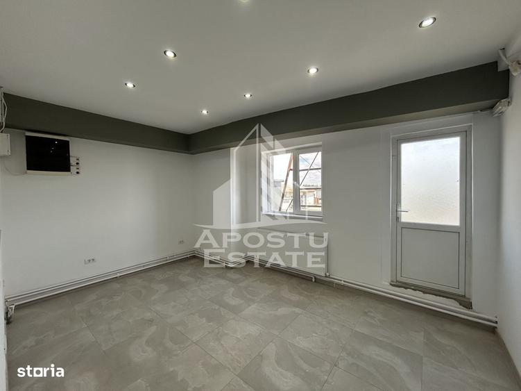 Spațiu comercial, de 350 mp, în Giarmata