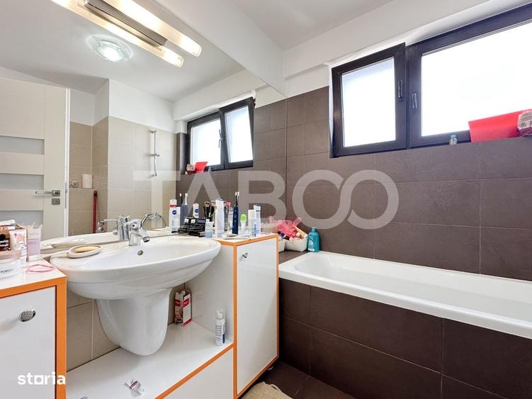 Apartament cu 4 camere semidecomandat în Europa