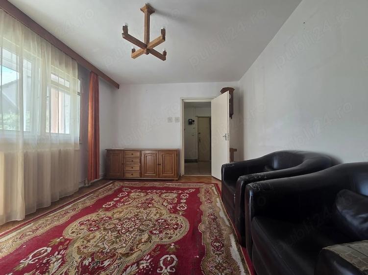 Apartament cu 3 camere decomandat în Gheorghieni