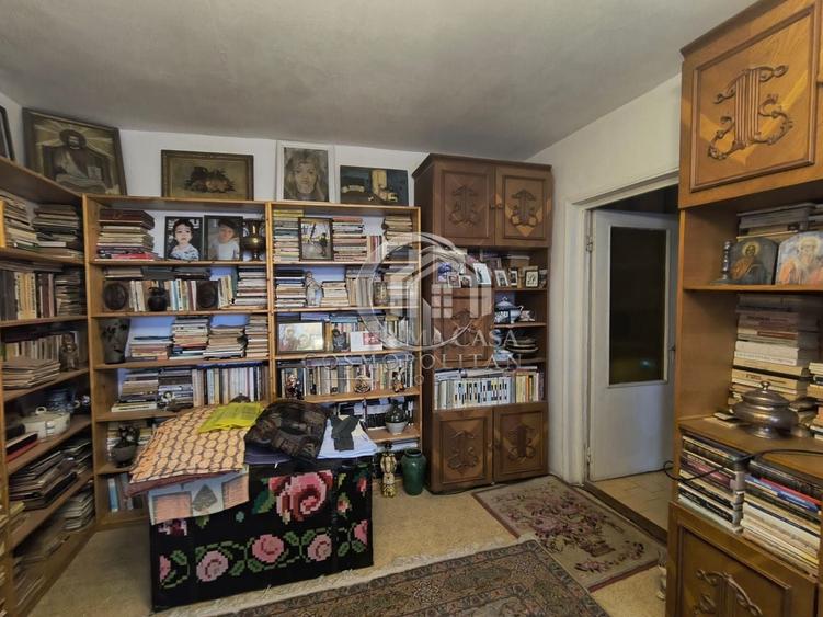 Apartament cu 3 camere în Unirii Sud