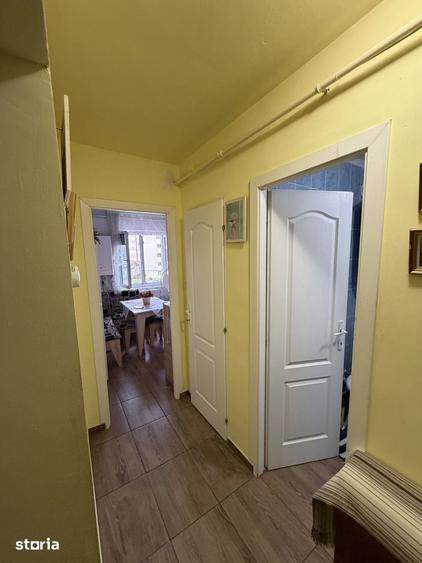 Apartament cu 2 camere decomandat în Micro 6