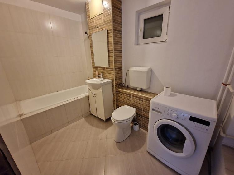 Apartament cu 2 camere decomandat în Ștefan cel Mare